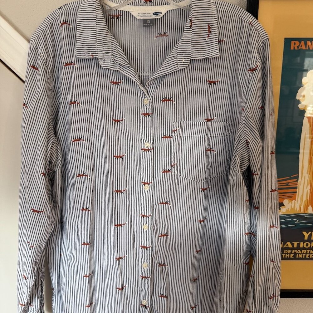 Old Navy The Classic Shirt — Fox Print Striped Button-Down — XL
